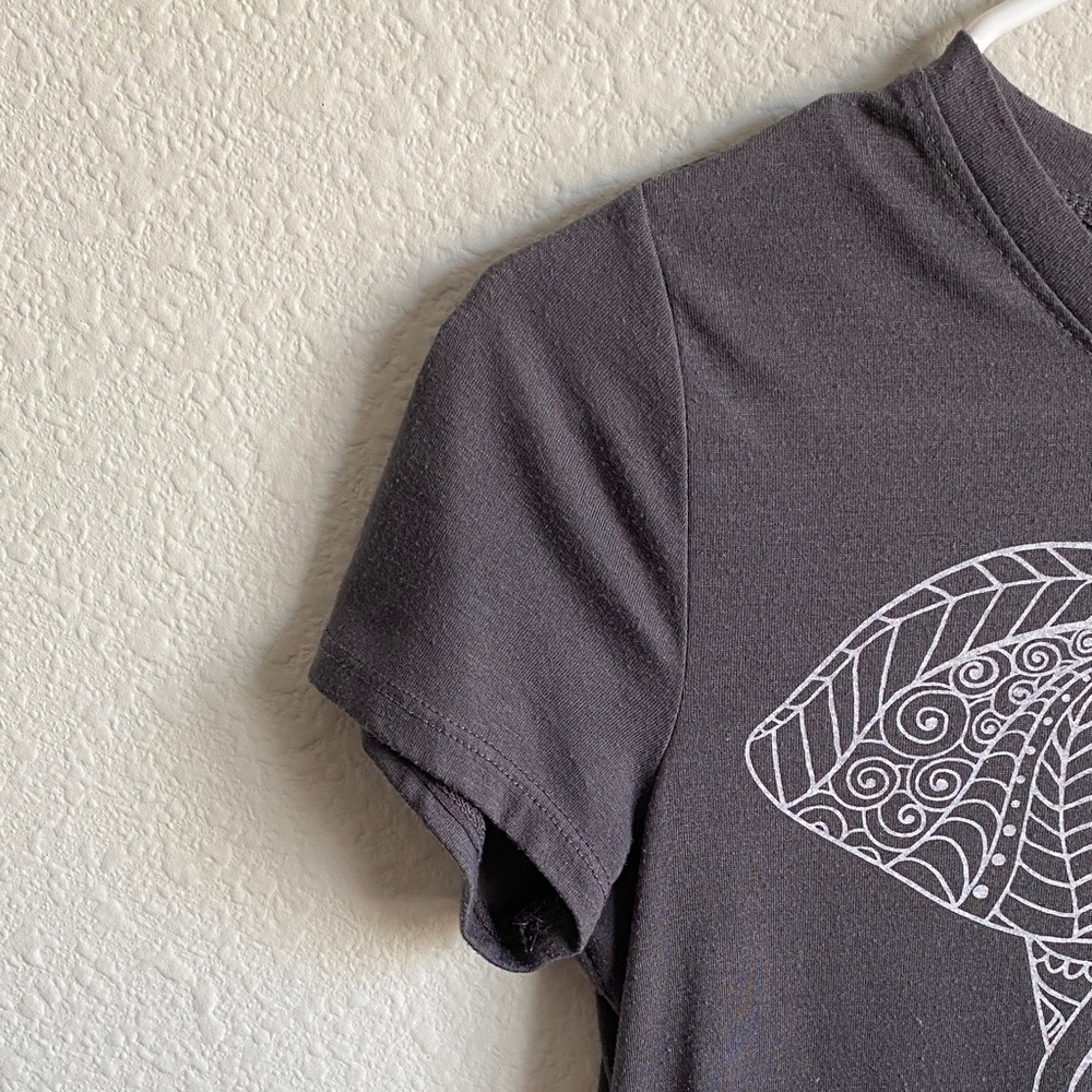 Zoe + Liv Charcoal Elephant Graphic Tee - Picture 5 of 9